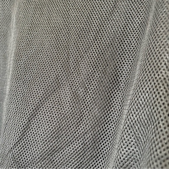 Lorna Jane hooded top - Picture 4 of 8